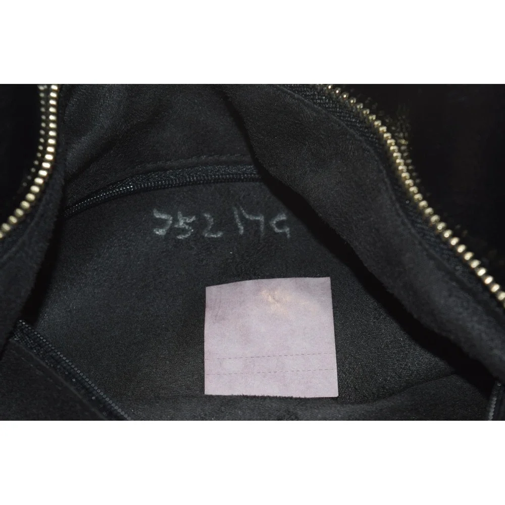 Charles David Hobo Bag Womens Large Black Patent Leather EUC Gold Hardware